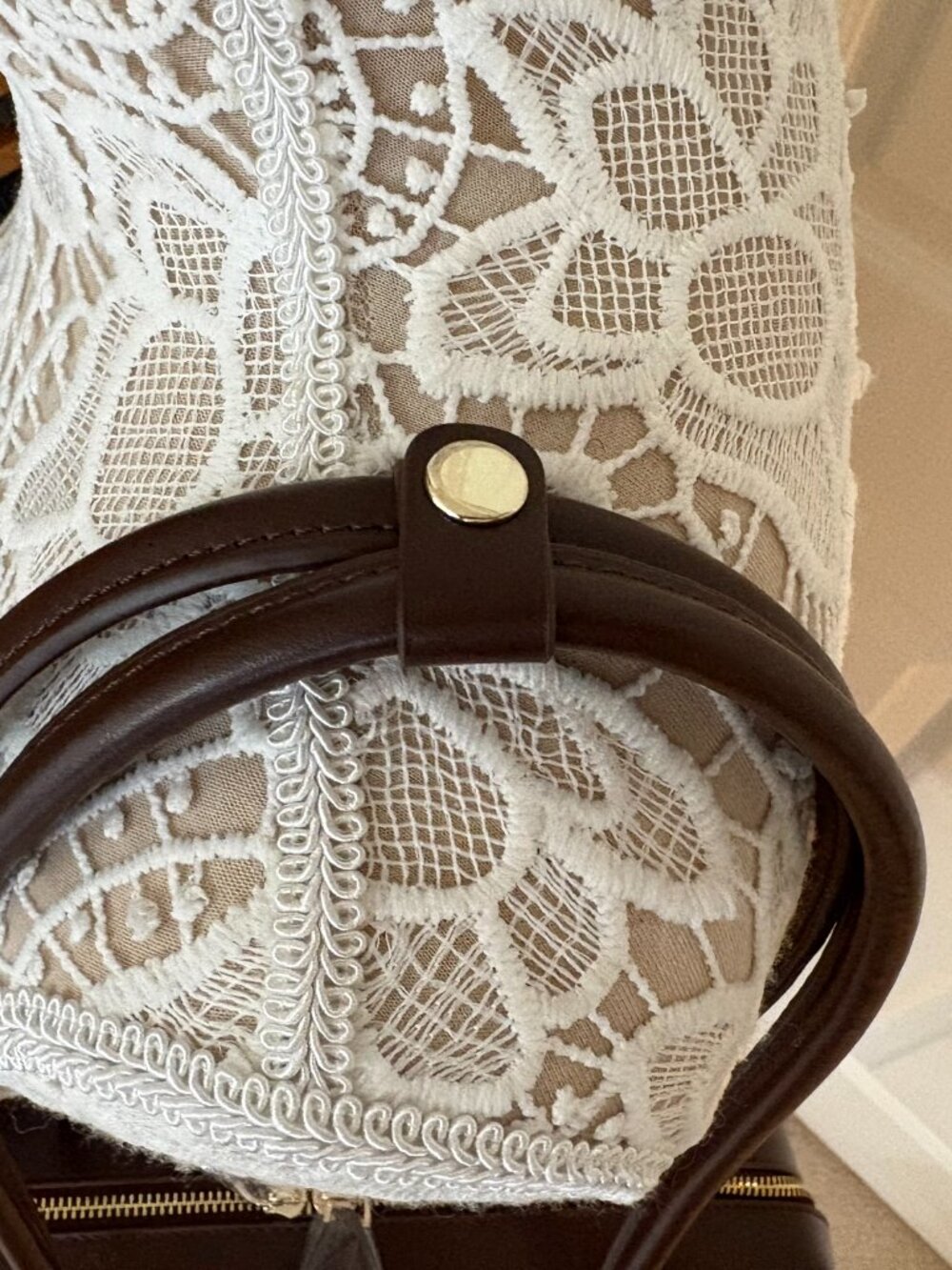 House of Harlow 1960 - Cow Print Barrel Shoulder Purse- Brown/White- NWT - Picture 12 of 12